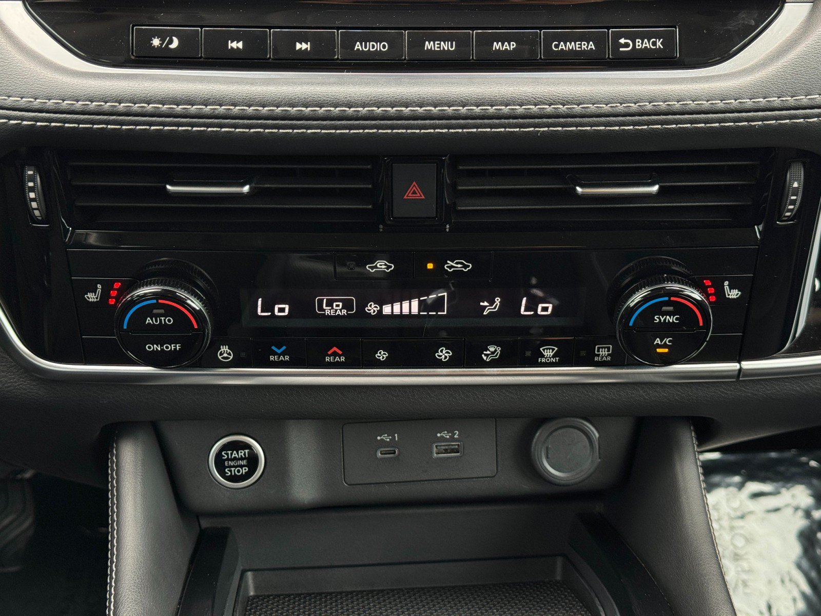 Used 2023 Nissan Rogue SL w/ SL Premium Package FWD image 27