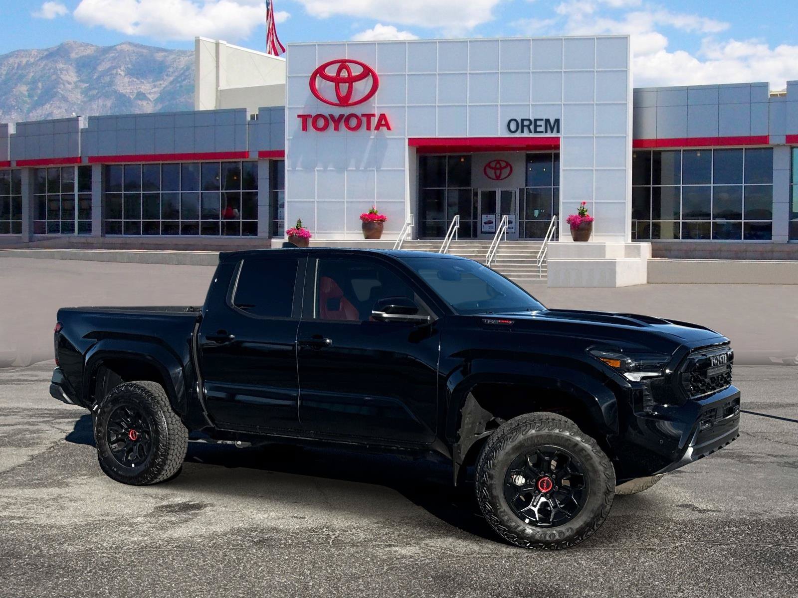 Used 2024 Toyota Tacoma TRD Pro AWD/4WD video 1