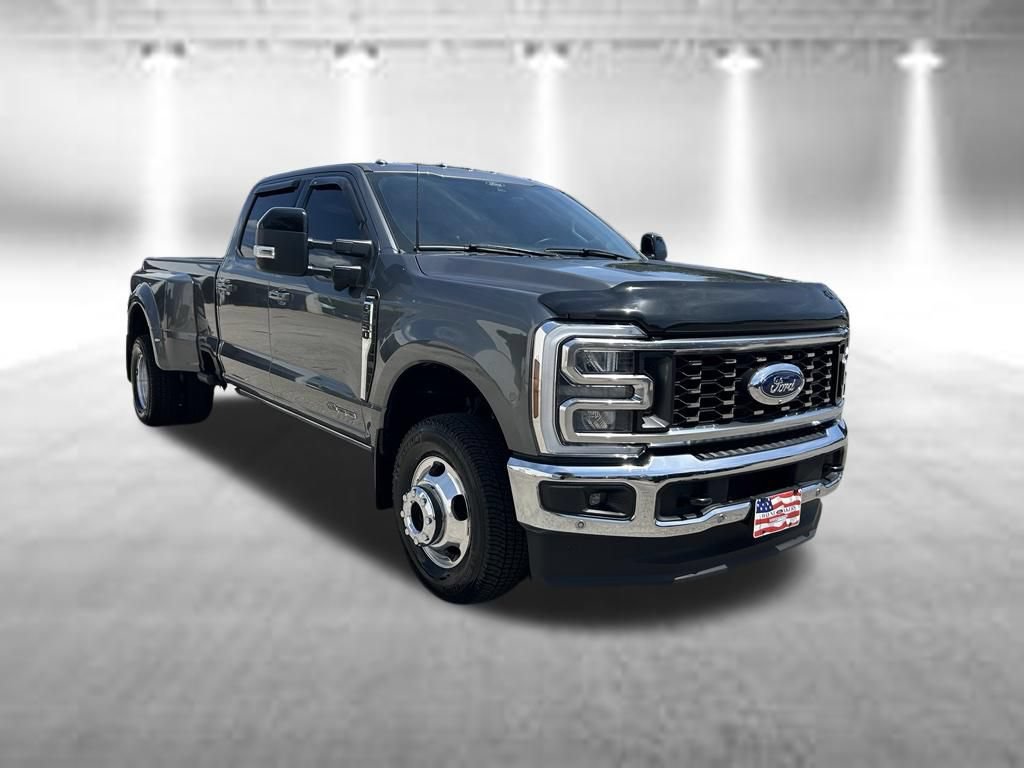 Certified 2024 Ford F350 Lariat w/ Lariat Ultimate Package AWD/4WD image 2