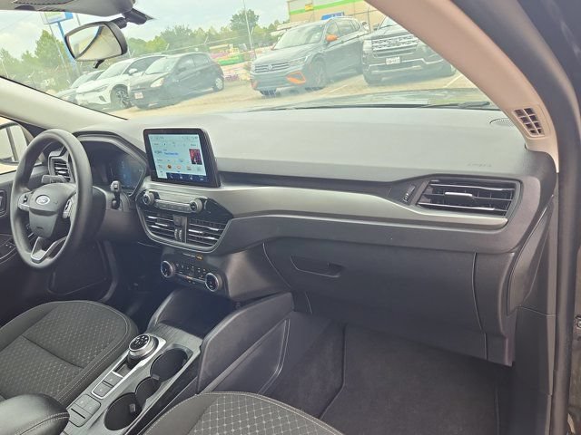 Used 2025 Ford Escape Active AWD/4WD image 30