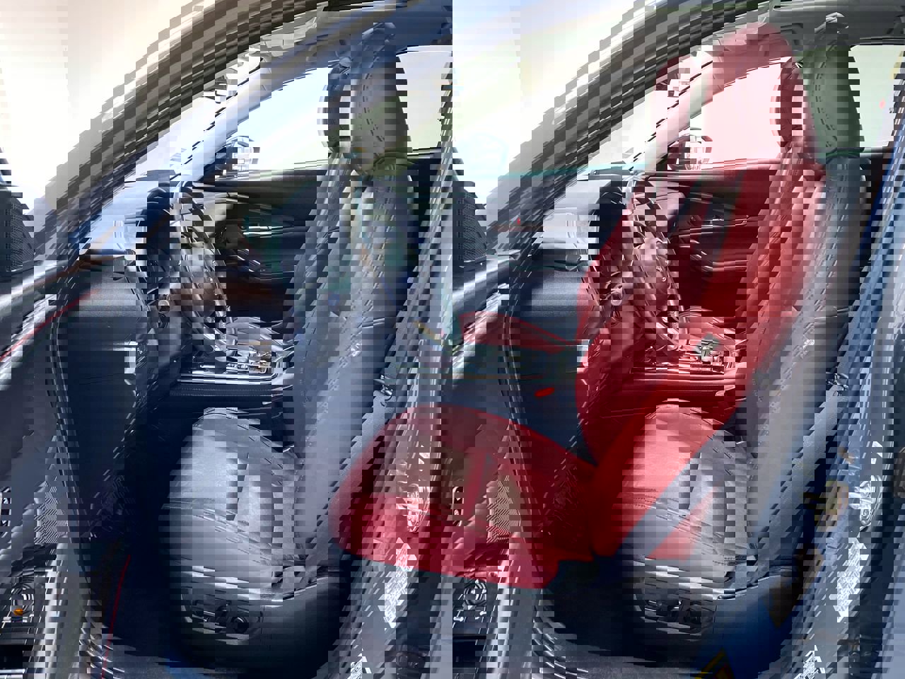 Used 2024 MAZDA CX-30 AWD 2.5 S w/ Preferred Package image 16