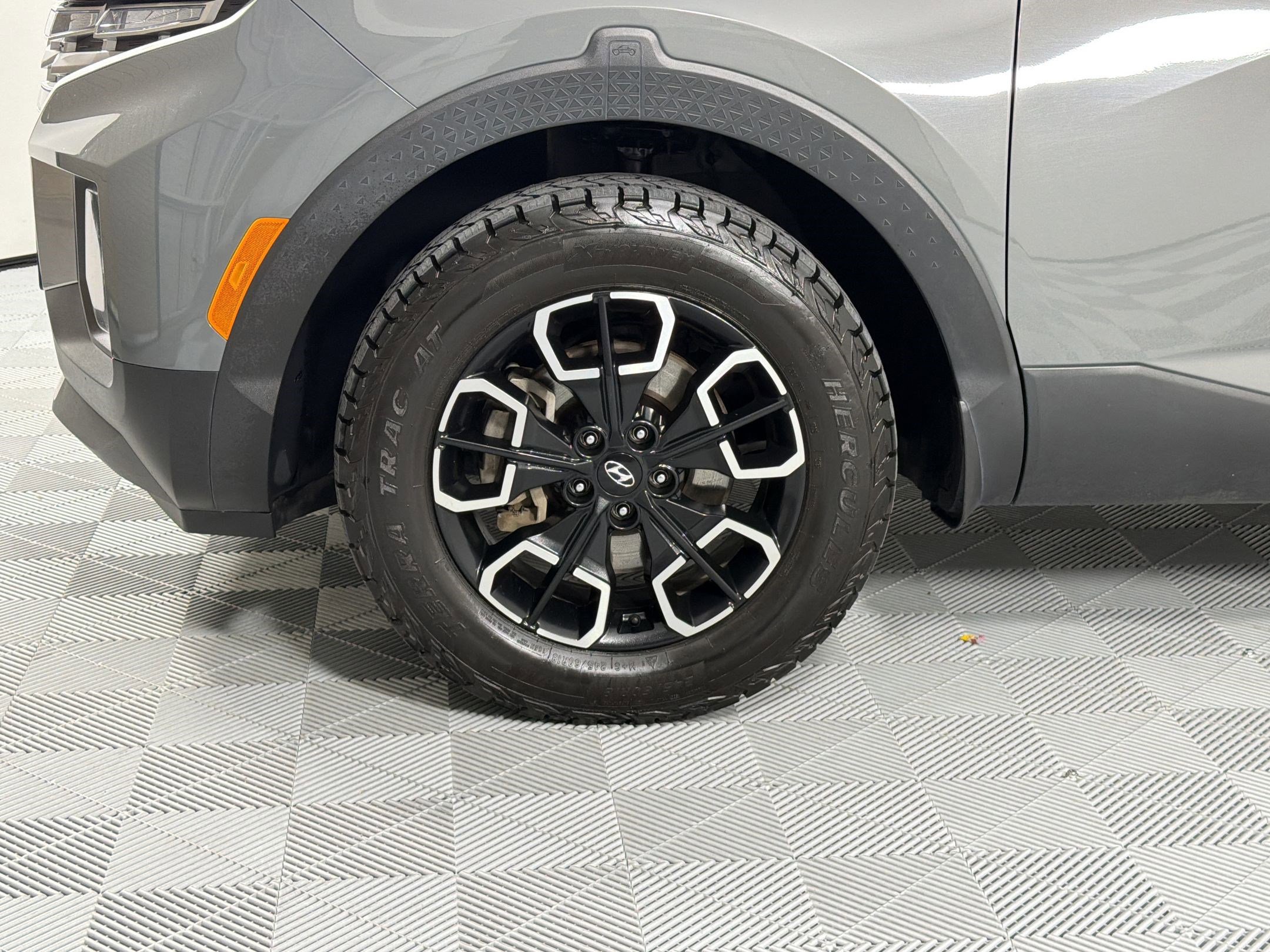 Used 2022 Hyundai Santa Cruz SEL w/ Activity Package image 12