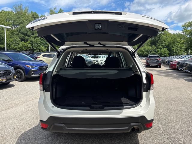 Certified 2023 Subaru Forester Premium AWD/4WD image 13