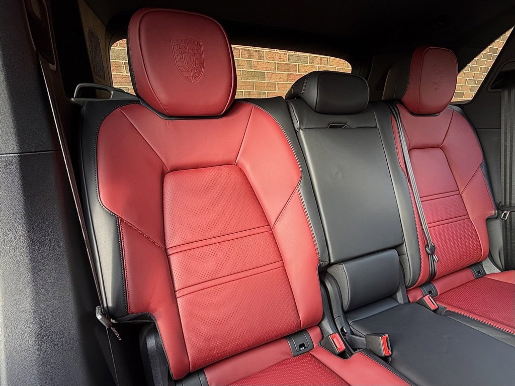 New 2026 Porsche Cayenne S image 23