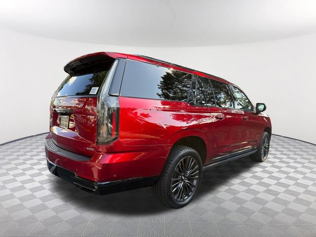 Used 2025 Cadillac Escalade ESV Sport Platinum RWD image 5