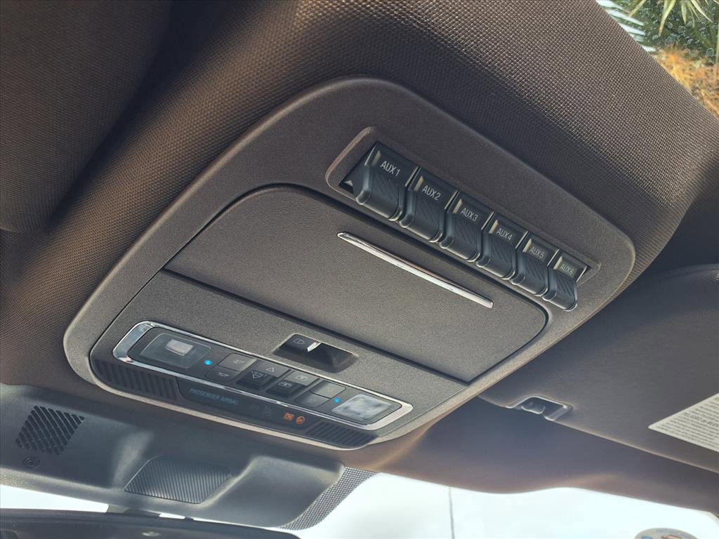 Used 2025 Ford F350 King Ranch w/ Chrome Package image 11