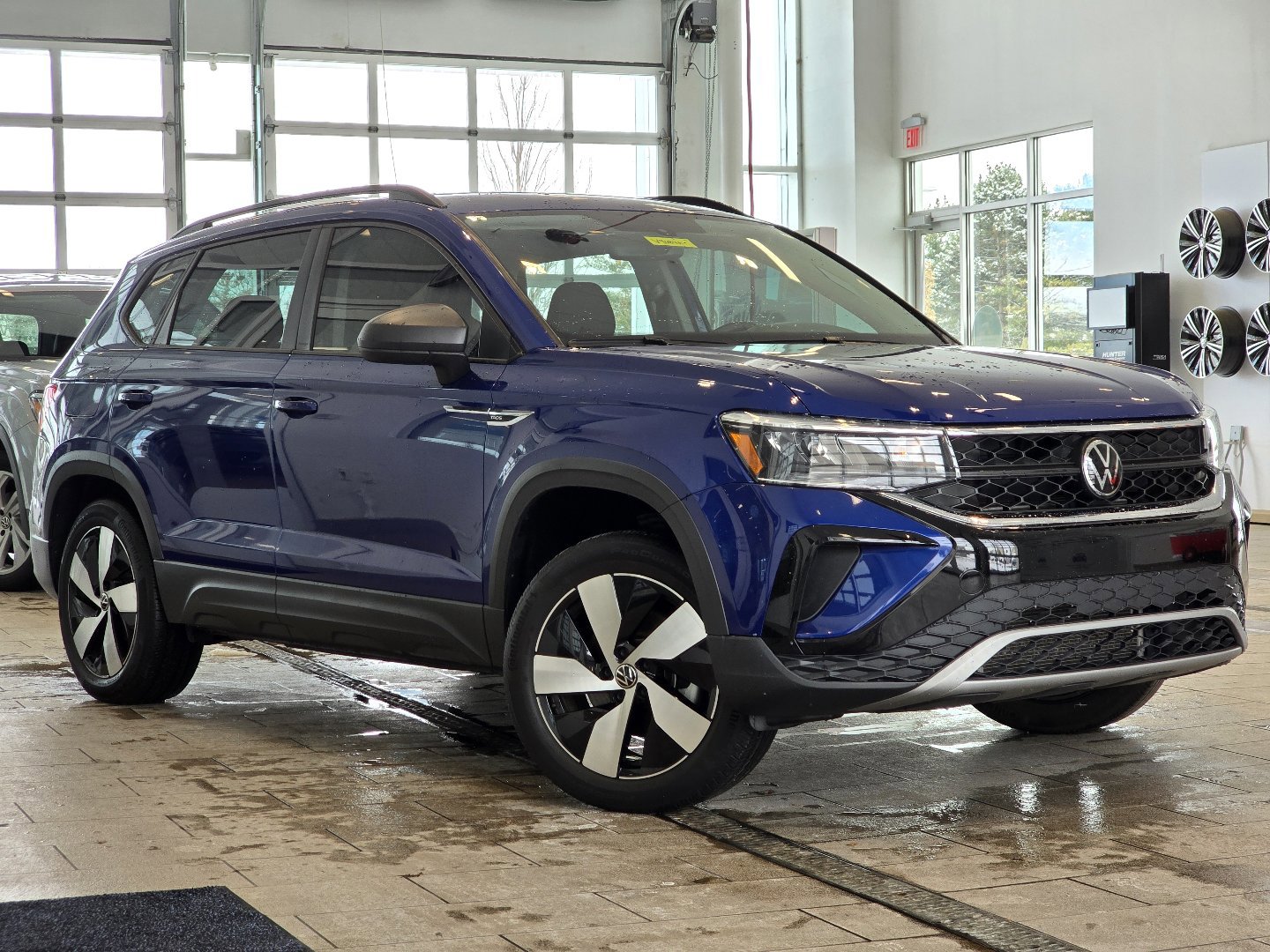 Used 2023 Volkswagen Taos S image 2