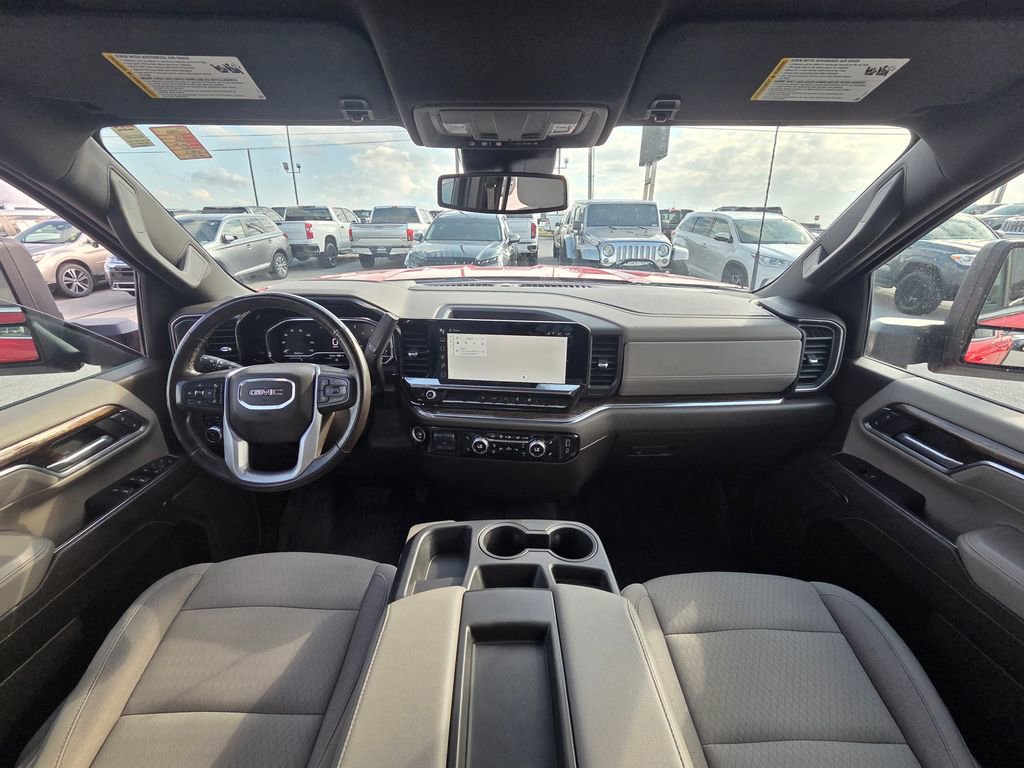 Used 2024 GMC Sierra 3500 SLE w/ SLE Value Package image 26