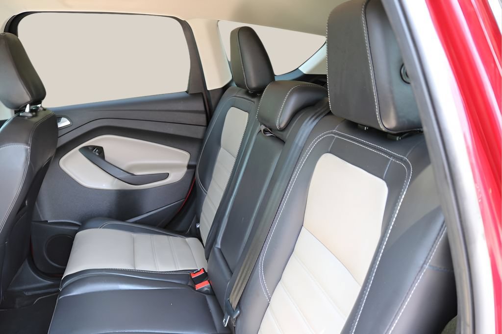 Used 2019 Ford Escape SEL FWD image 15