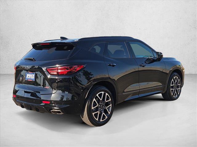Used 2025 Chevrolet Blazer RS FWD image 5