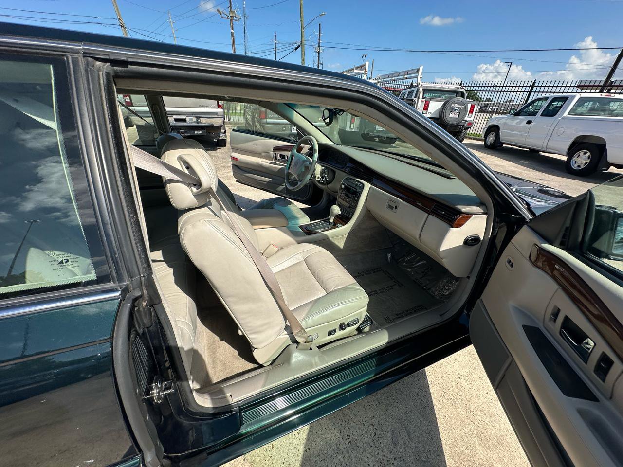 Used 2000 Cadillac Eldorado Touring FWD image 51