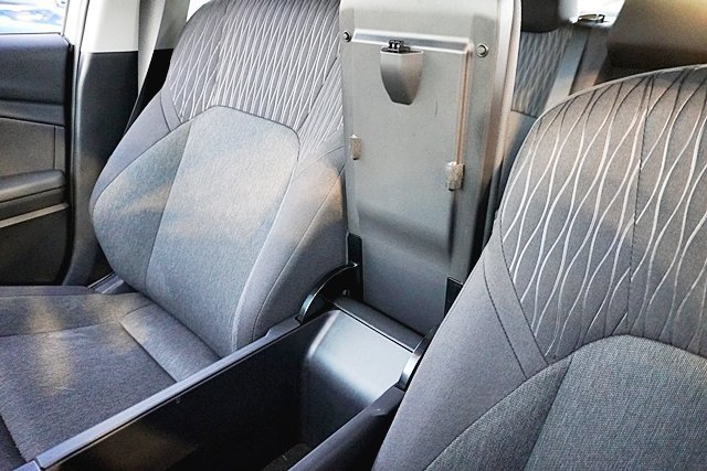 Used 2026 Toyota Camry Hybrid FWD image 42