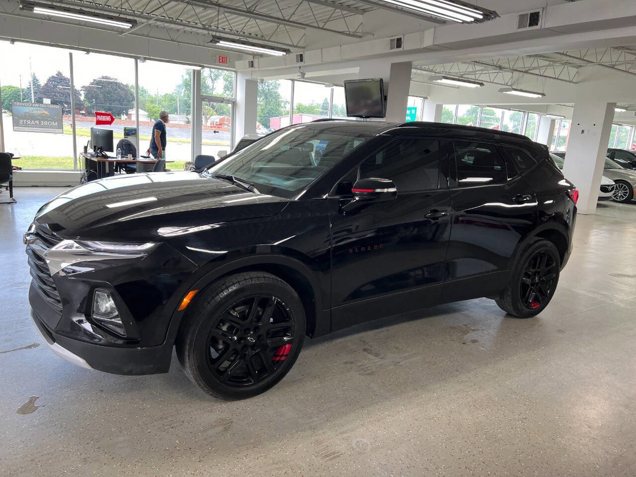 Used 2021 Chevrolet Blazer LT w/ Redline Edition image 6