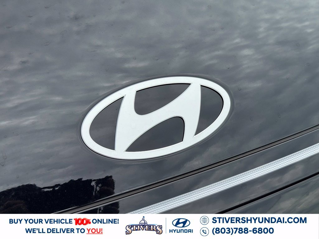 New 2027 Hyundai Kona SE FWD image 8