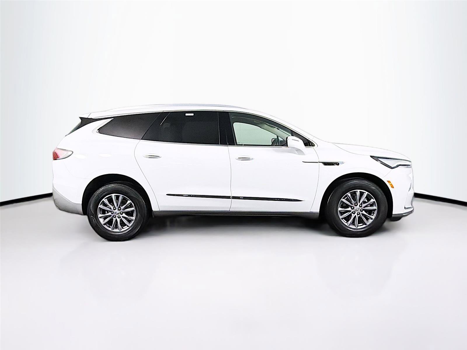 Used 2023 Buick Enclave Essence w/ Trailering Package, 5000 lbs. image 8