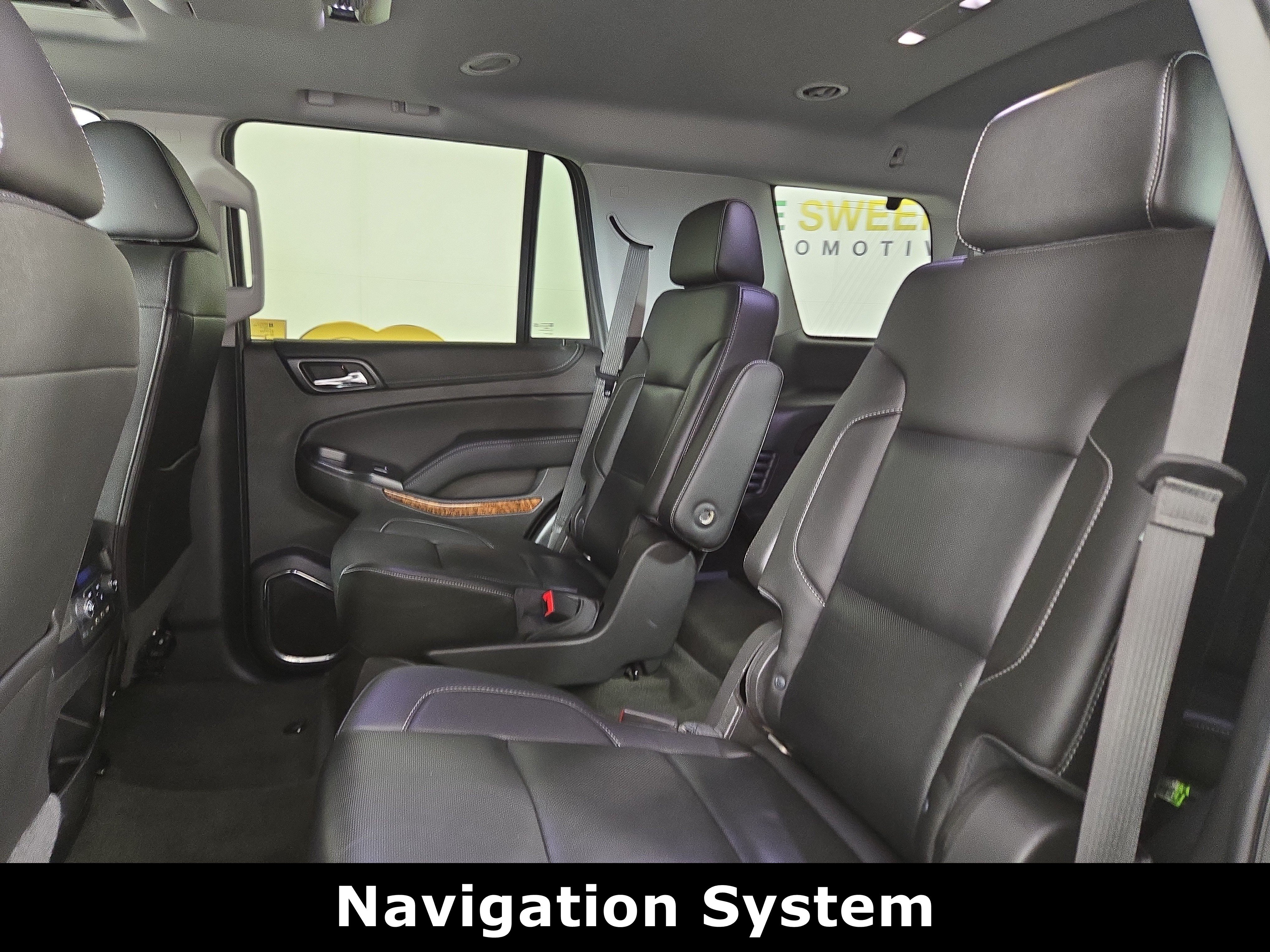 Used 2018 Chevrolet Tahoe Premier AWD/4WD image 12