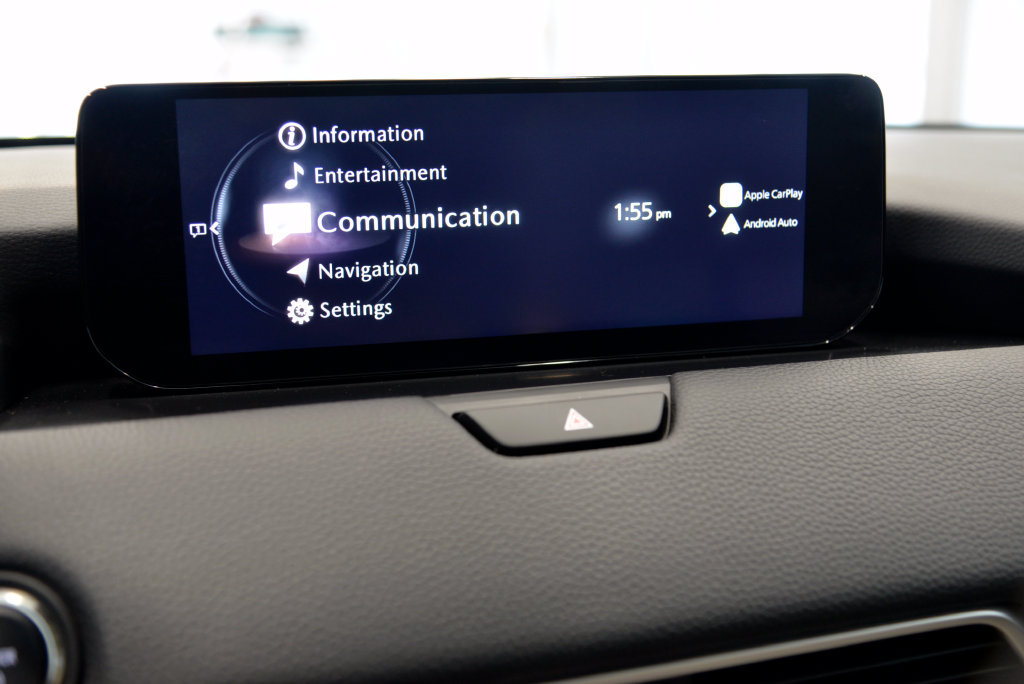 Certified 2024 MAZDA CX-90 Plug-In Hybrid w/ Premium Pkg AWD/4WD image 19