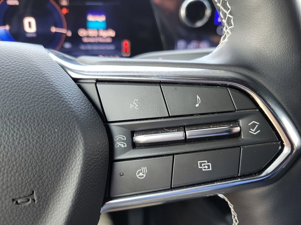 Used 2024 Chevrolet Blazer EV LT image 18