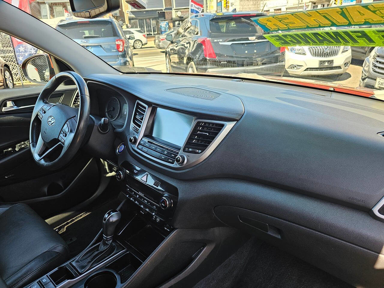 Used 2017 Hyundai Tucson SE Plus w/ Cargo Package image 6