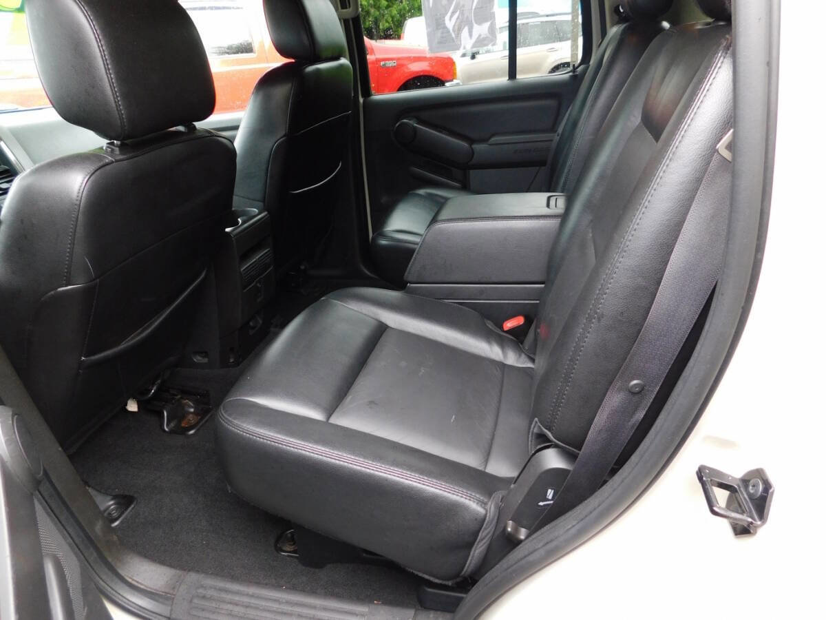 Used 2006 Ford Explorer Limited RWD image 16