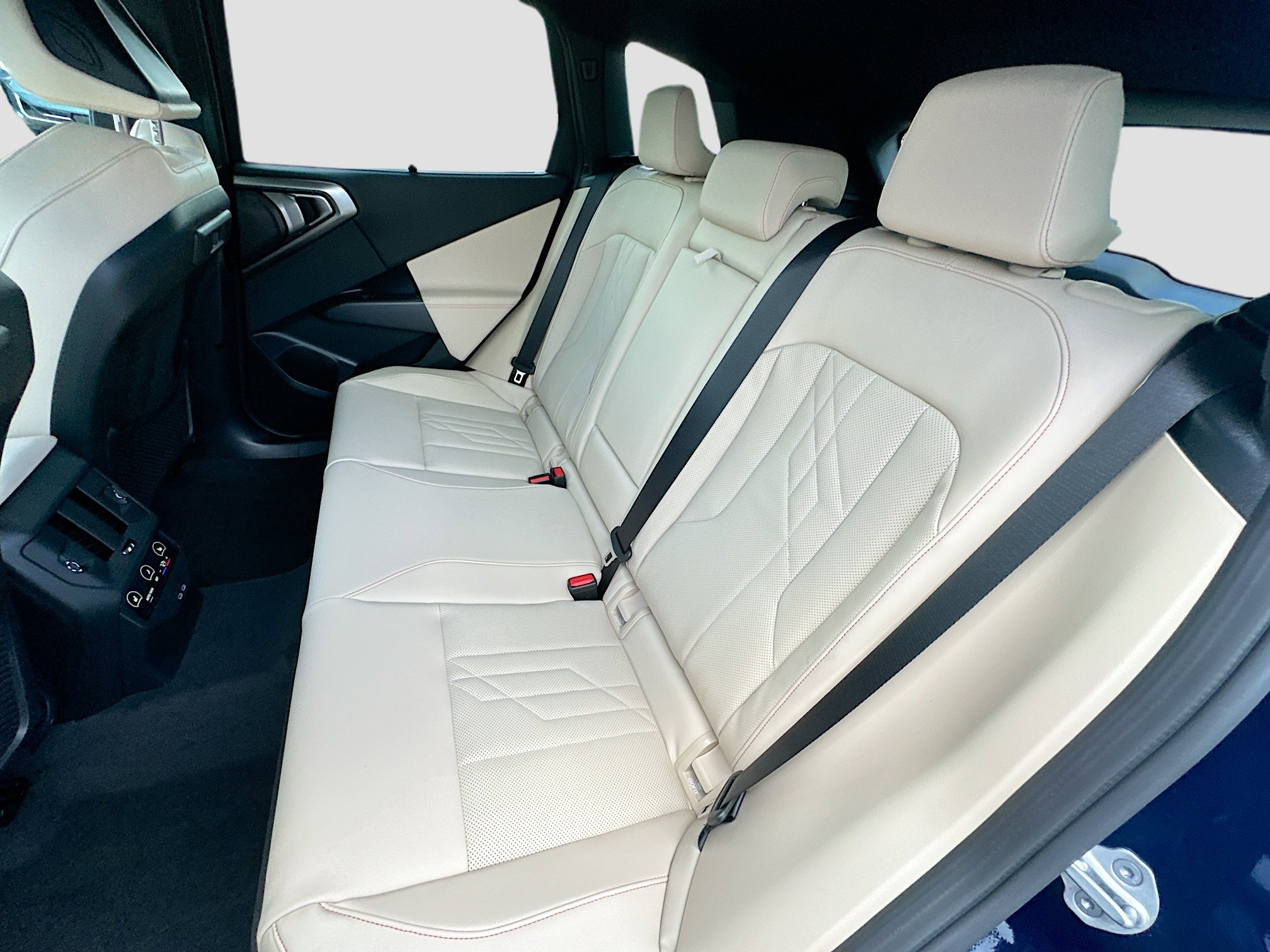 New 2026 BMW X3 xDrive30 w/ Premium Package image 22