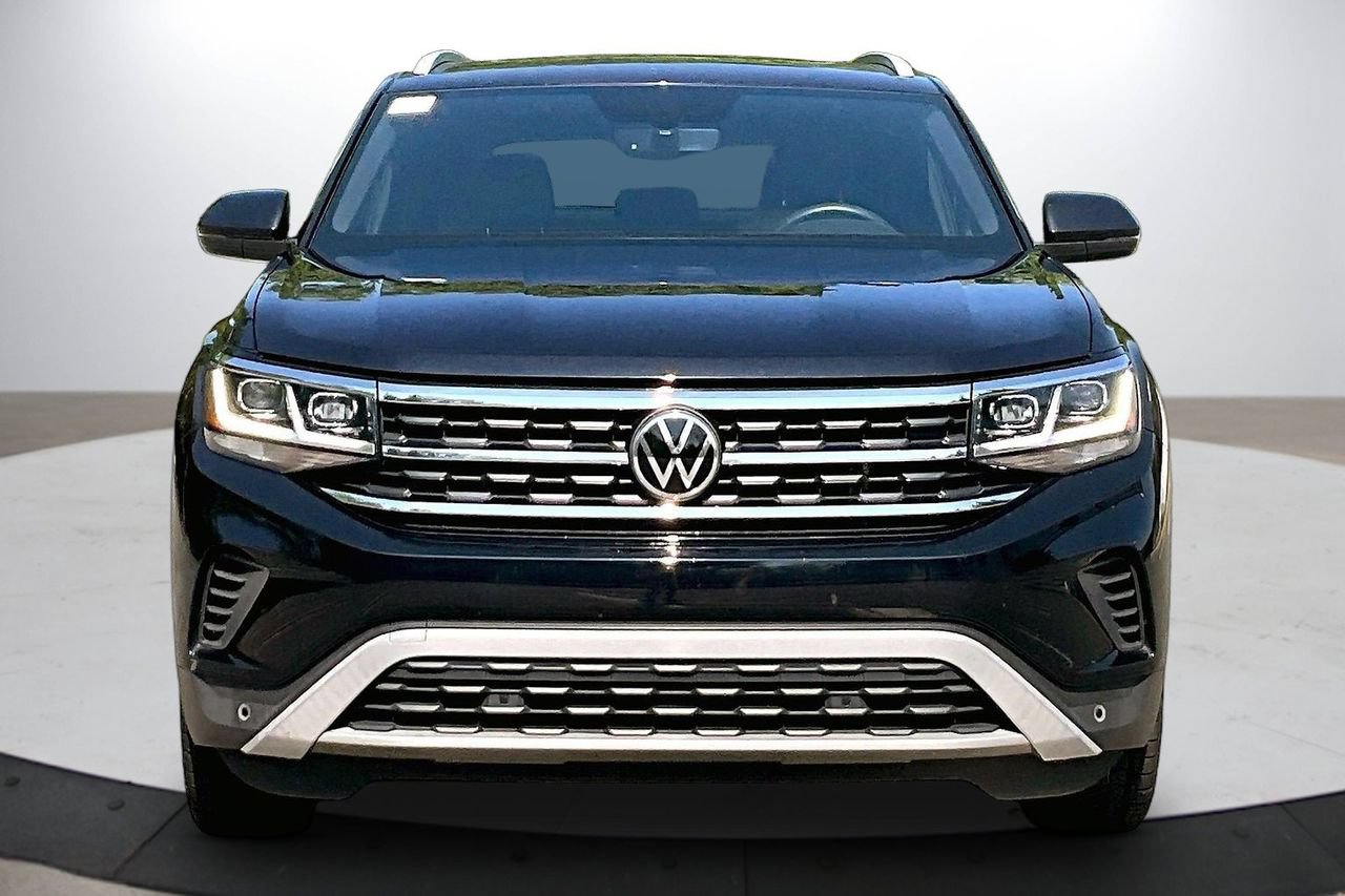 Used 2022 Volkswagen Atlas Cross Sport SE w/ Panoramic Sunroof Package AWD/4WD image 3