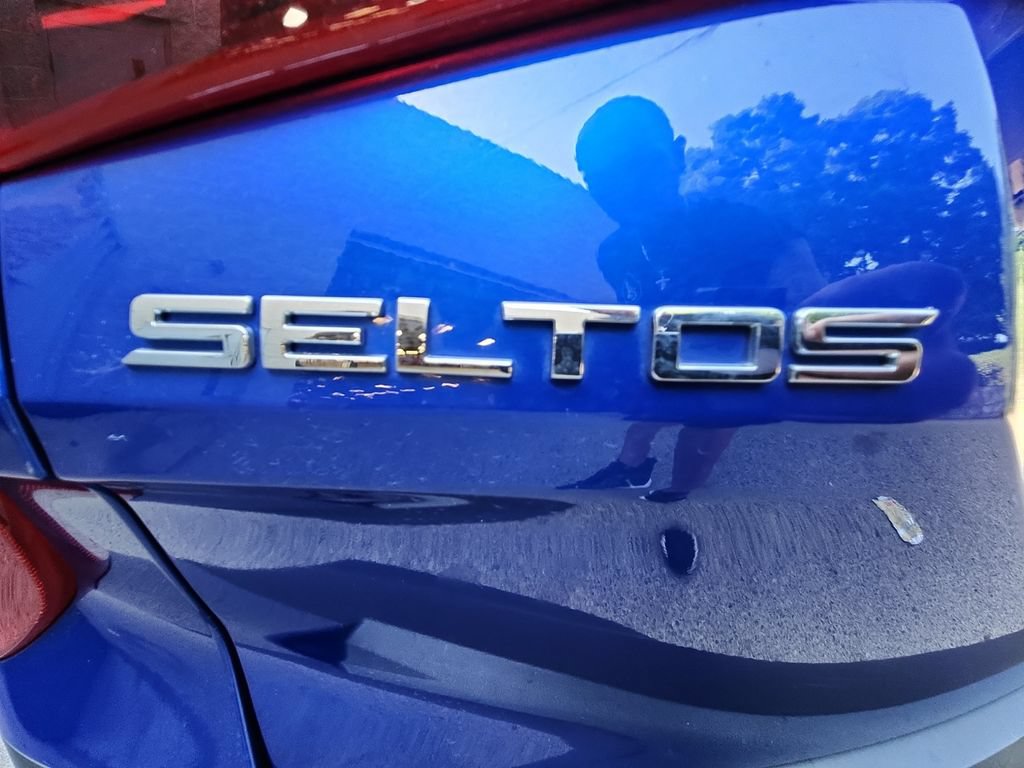 Used 2021 Kia Seltos EX AWD/4WD image 38