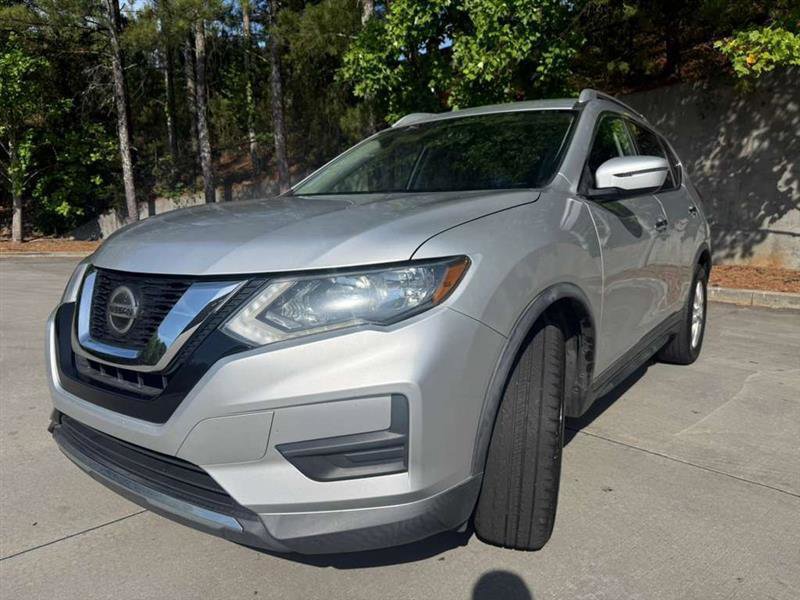 Used 2018 Nissan Rogue SV AWD/4WD image 2