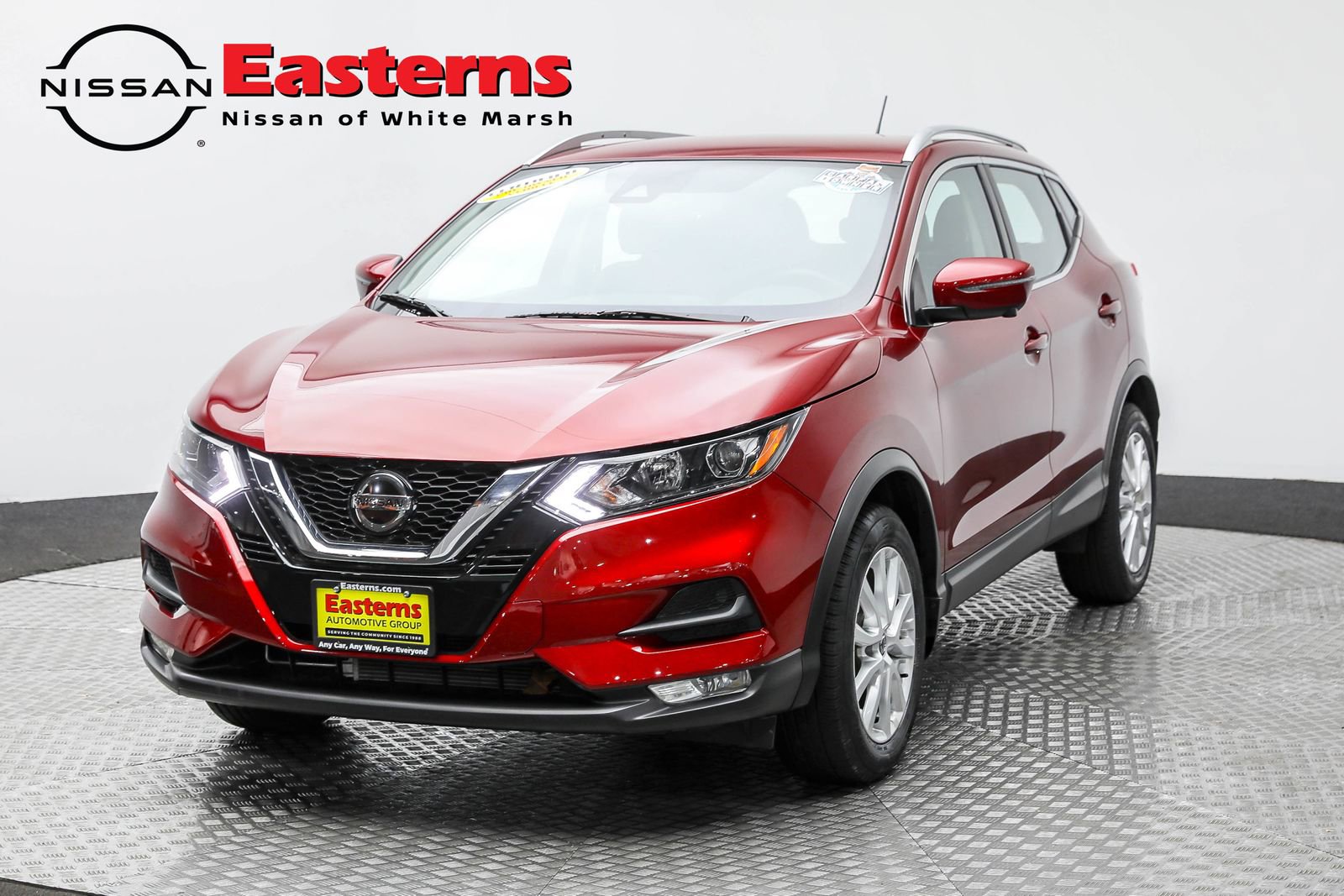 Used 2022 Nissan Rogue Sport SV w/ Technology Package image 1