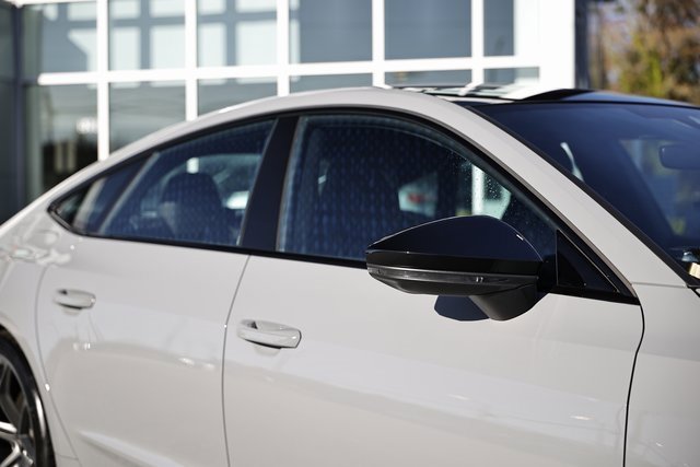 New 2026 Audi RS 7 Performance image 3