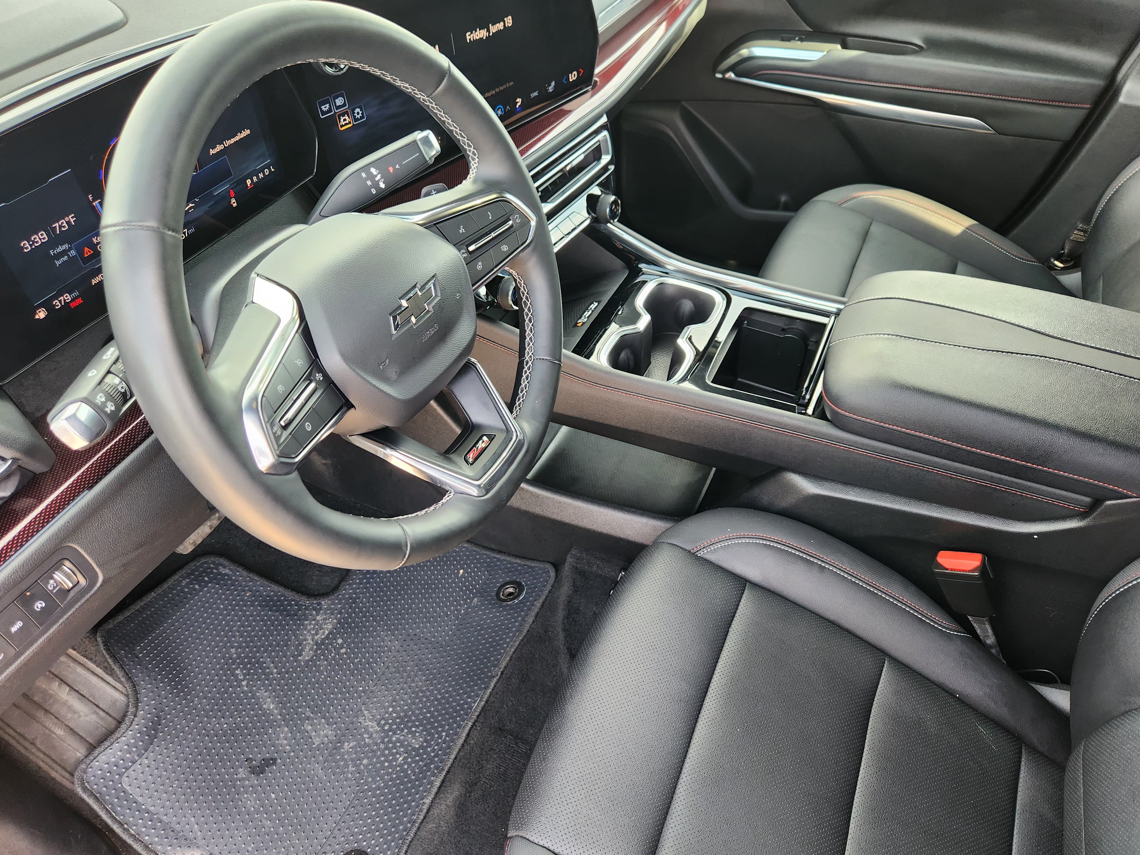 Used 2025 Chevrolet Traverse Z71 AWD/4WD image 15