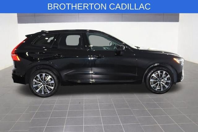 Used 2025 Volvo XC60 B5 Plus AWD/4WD image 8