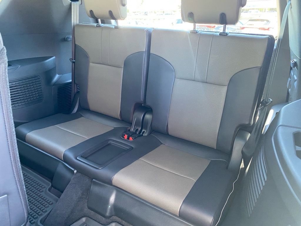 New 2025 Lexus LX 700h Overtrail image 6