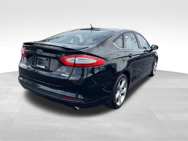 Used 2016 Ford Fusion SE FWD image 7