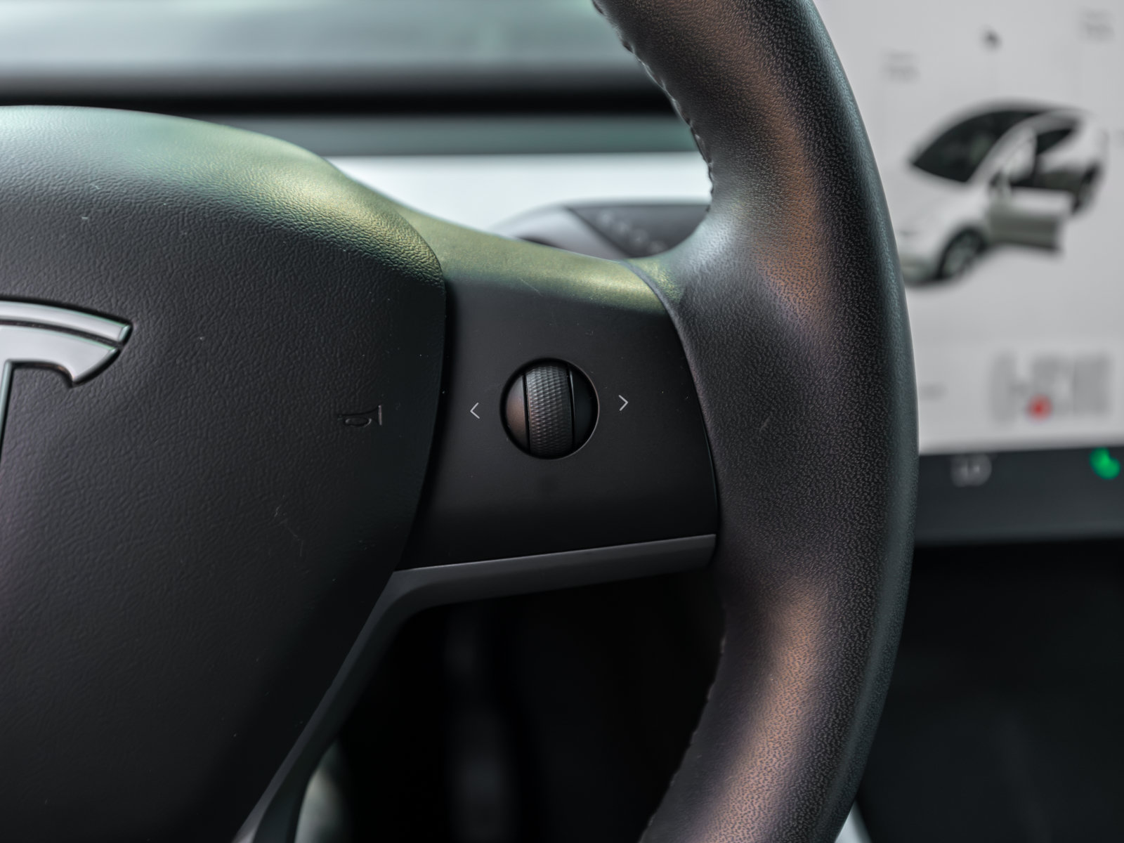 Used 2020 Tesla Model Y Long Range AWD/4WD image 8