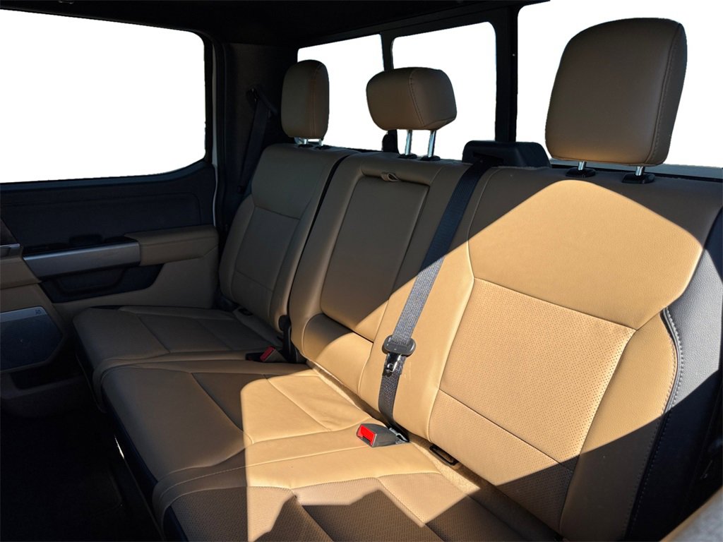 Used 2025 Ford F350 Lariat w/ Lariat Ultimate Package image 13