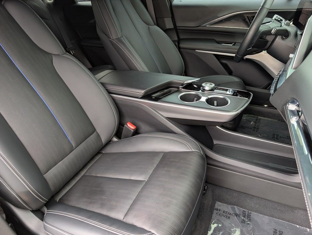 Certified 2024 Cadillac Lyriq Sport AWD/4WD image 17