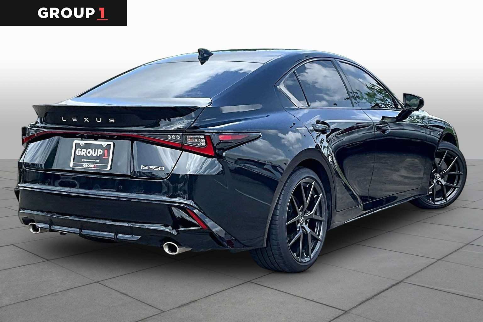 Used 2026 Lexus IS 350 F Sport w/ Technology Package RWD image 12