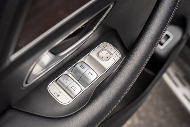 Used 2021 Mercedes-Benz GLS 450 4MATIC image 51