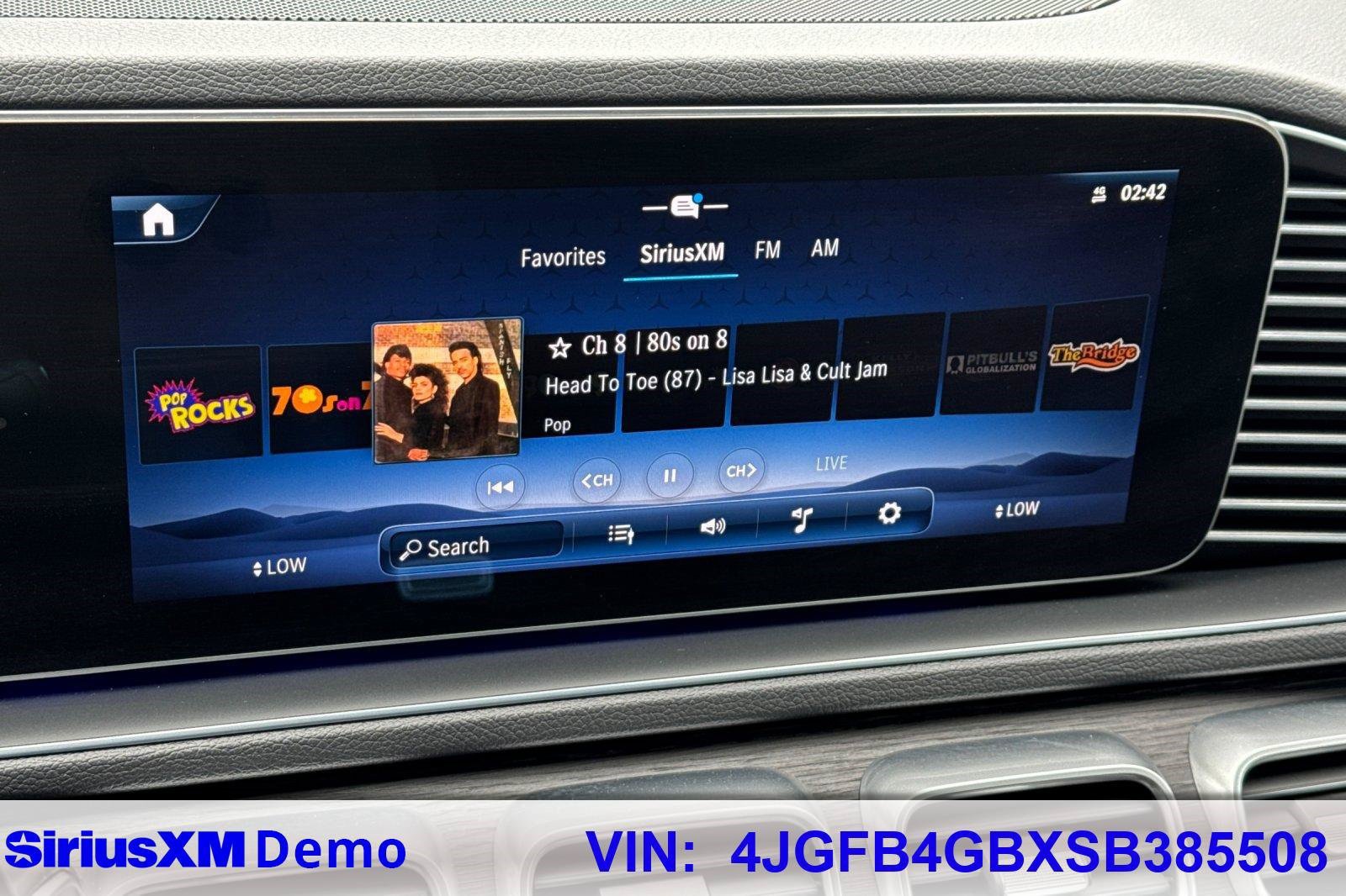 Certified 2025 Mercedes-Benz GLE 450e 4MATIC image 23