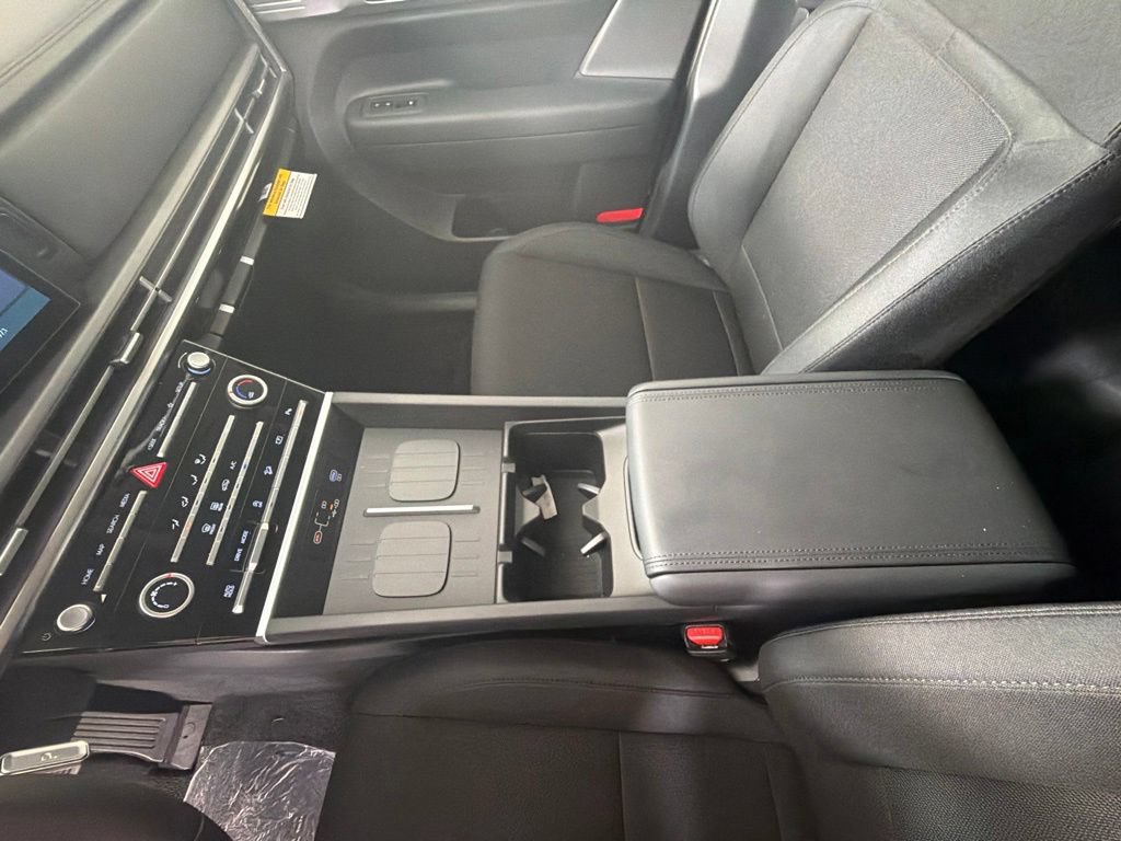 New 2027 Hyundai Santa Fe SE FWD image 18