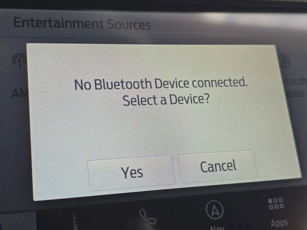 Used 2020 Ford Fusion SE image 6