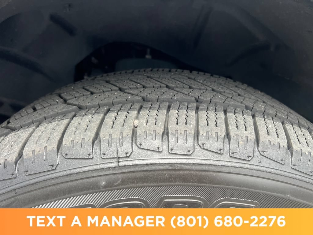 Used 2020 RAM 1500 Laramie AWD/4WD image 11