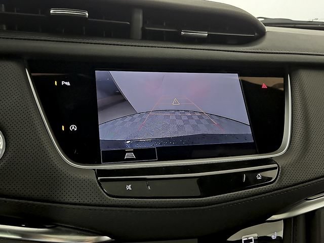 Used 2025 Cadillac XT5 Premium Luxury FWD image 18