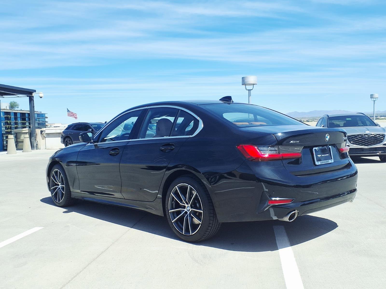 Used 2019 BMW 330i xDrive Sedan AWD/4WD image 4