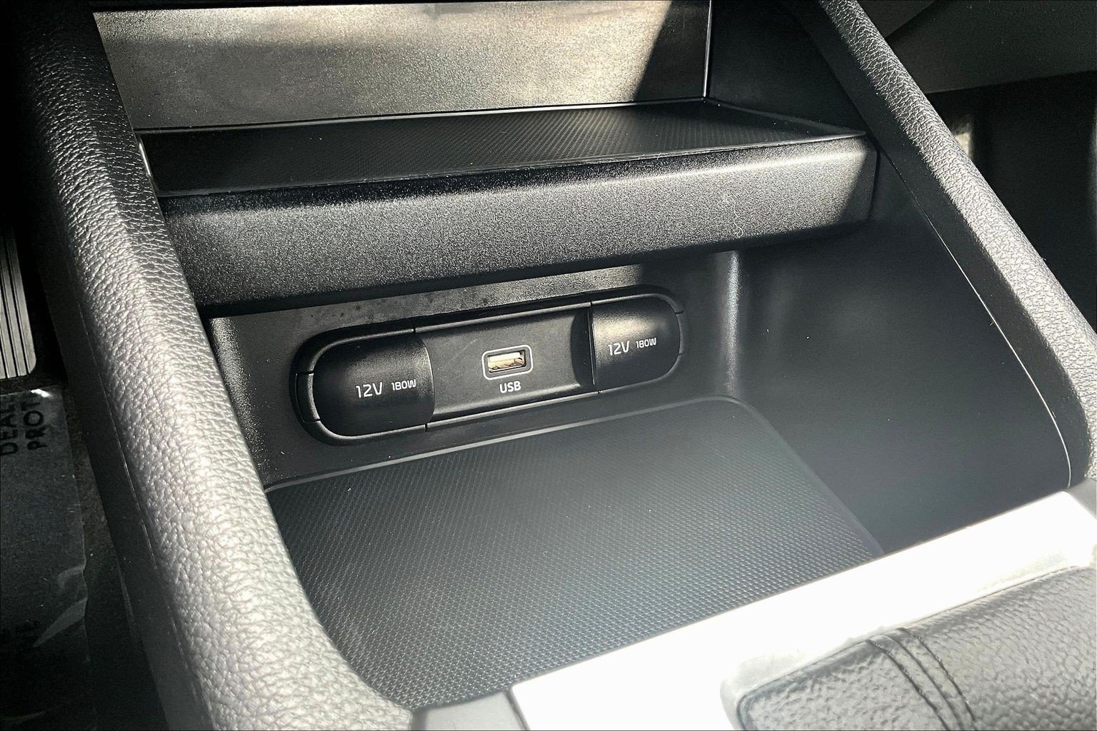 Used 2023 Kia Forte LXS w/ LXS Technology Package FWD image 24
