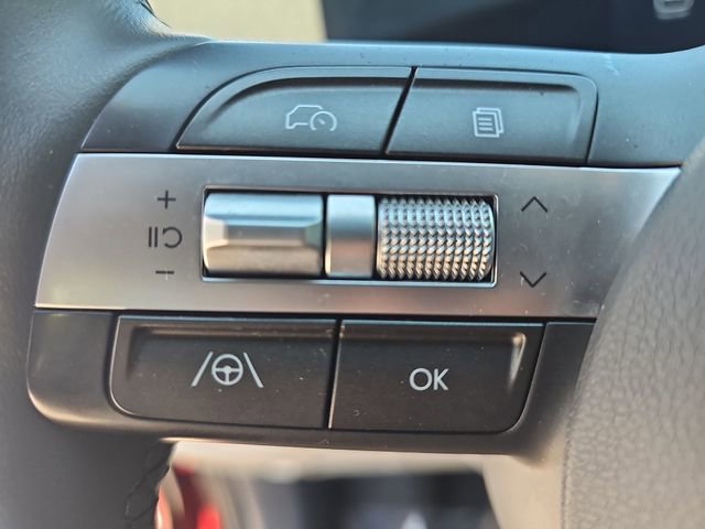 Used 2025 Hyundai Kona SEL FWD image 17