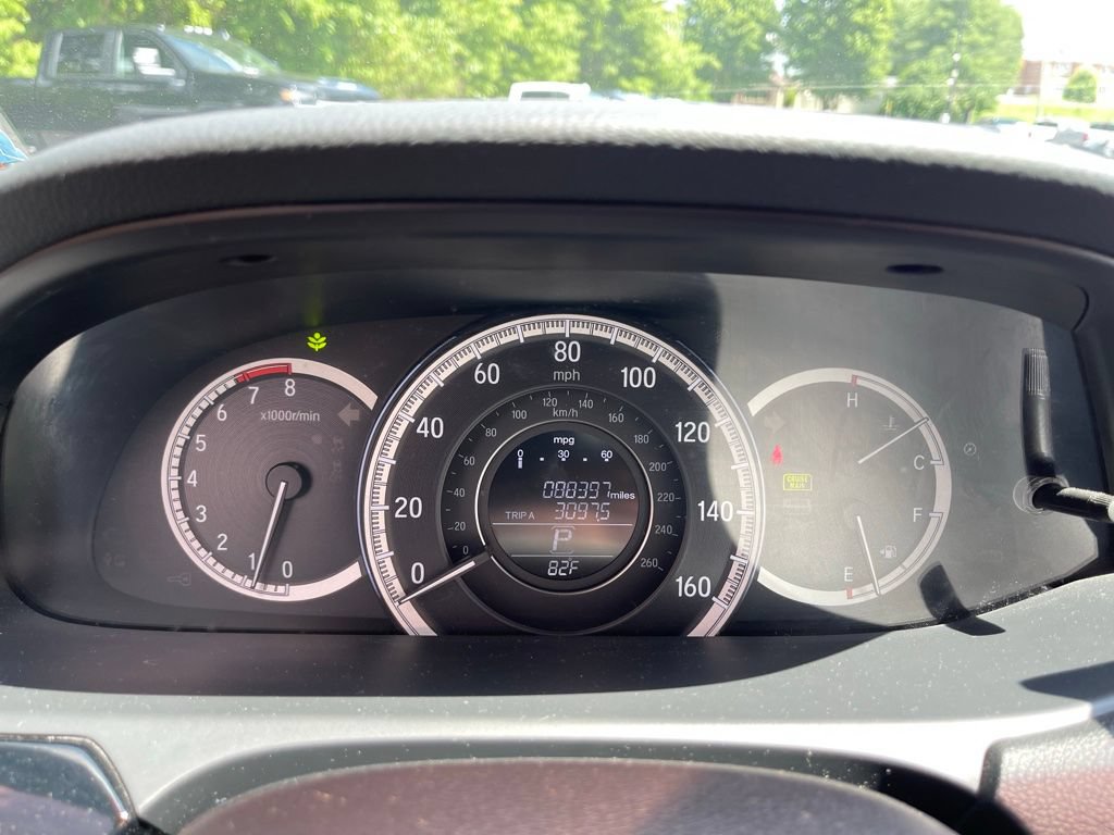 Used 2016 Honda Accord LX image 8