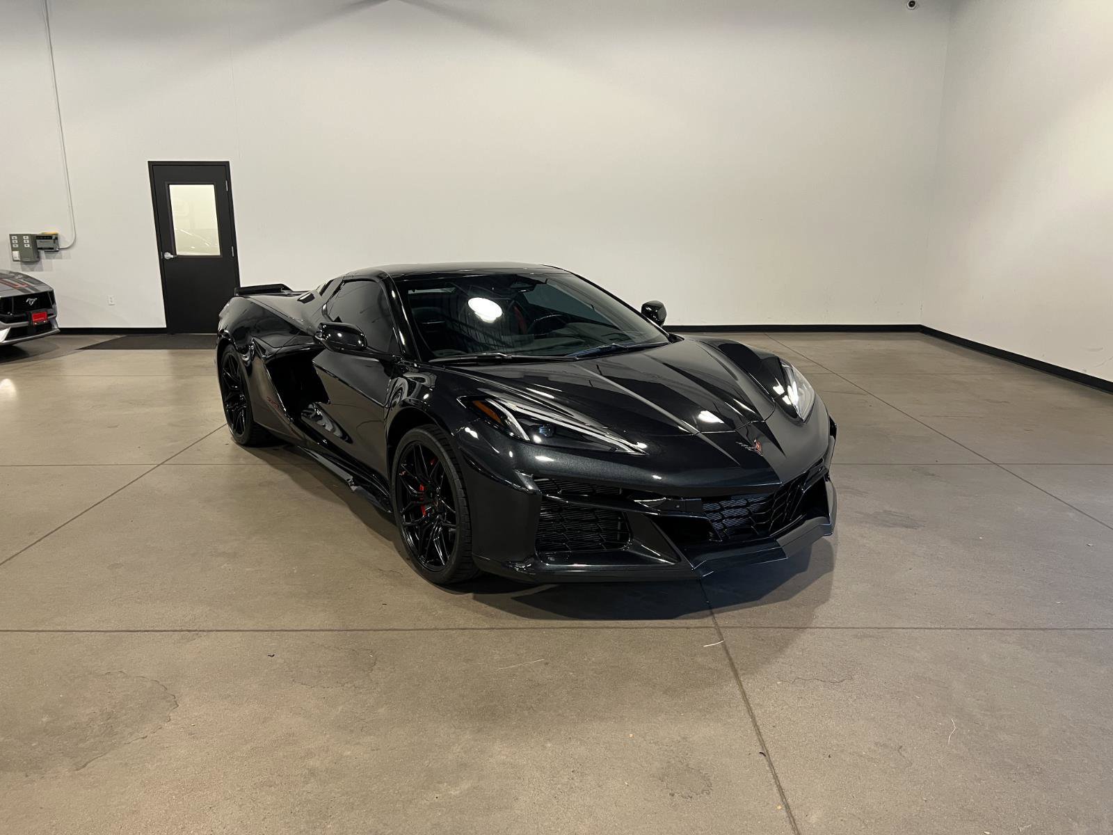 Used 2024 Chevrolet Corvette Z06 w/ Stealth Interior Trim Package image 9