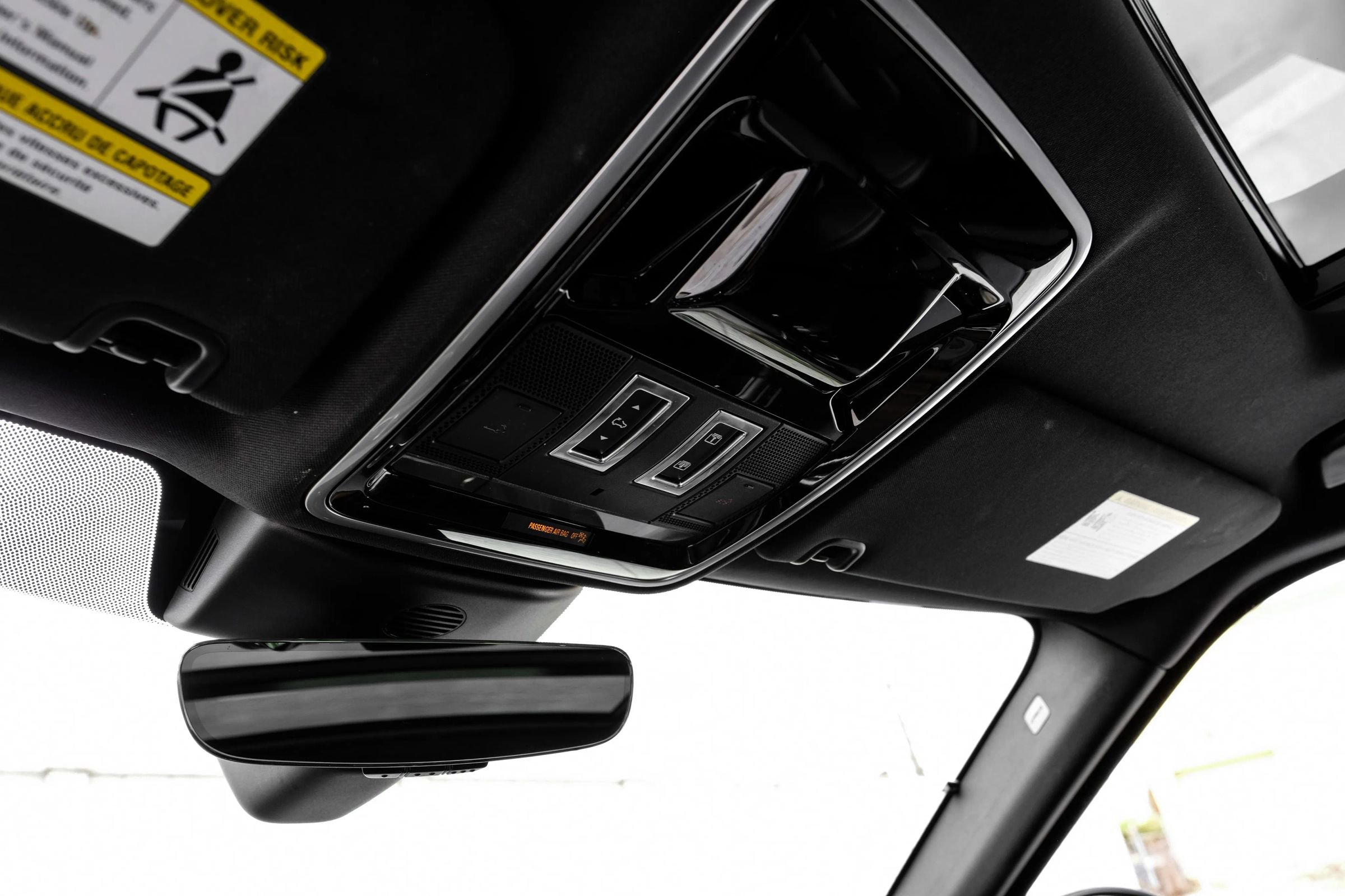 Used 2017 Land Rover Range Rover Sport image 29